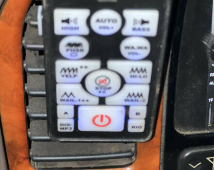 Бежевий Лексус ЛХ, об'ємом двигуна 4.66 л та пробігом 225 тис. км за 8750 $, фото 15 на Automoto.ua