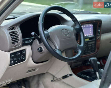 Бежевий Лексус ЛХ, об'ємом двигуна 4.66 л та пробігом 225 тис. км за 8750 $, фото 10 на Automoto.ua