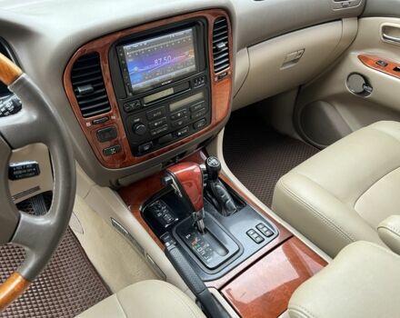 Бежевый Лексус ЛХ, объемом двигателя 4.7 л и пробегом 260 тыс. км за 13500 $, фото 16 на Automoto.ua