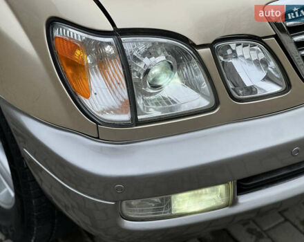 Бежевий Лексус ЛХ, об'ємом двигуна 4.7 л та пробігом 260 тис. км за 13500 $, фото 23 на Automoto.ua