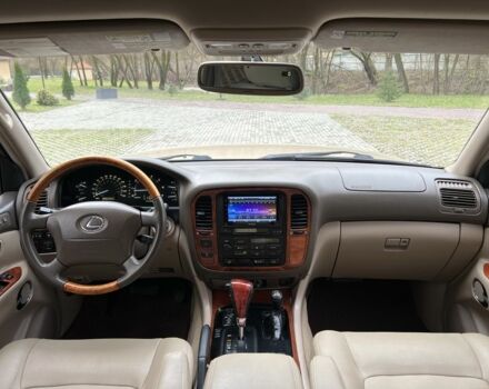 Бежевый Лексус ЛХ, объемом двигателя 4.7 л и пробегом 260 тыс. км за 13500 $, фото 23 на Automoto.ua