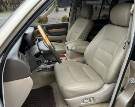 Бежевый Лексус ЛХ, объемом двигателя 4.7 л и пробегом 260 тыс. км за 13500 $, фото 13 на Automoto.ua