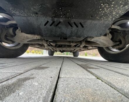 Бежевый Лексус ЛХ, объемом двигателя 4.7 л и пробегом 260 тыс. км за 13500 $, фото 9 на Automoto.ua