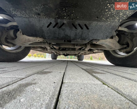 Бежевий Лексус ЛХ, об'ємом двигуна 4.7 л та пробігом 260 тис. км за 13500 $, фото 27 на Automoto.ua