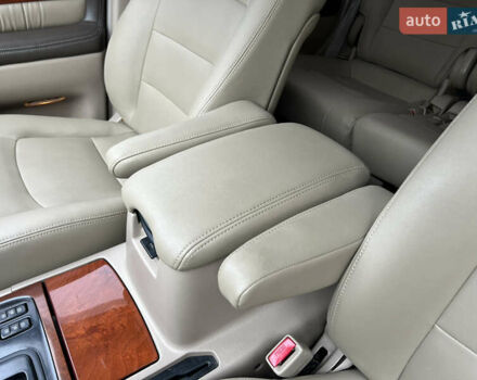 Бежевий Лексус ЛХ, об'ємом двигуна 4.7 л та пробігом 260 тис. км за 13500 $, фото 51 на Automoto.ua