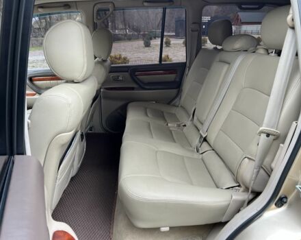 Бежевый Лексус ЛХ, объемом двигателя 4.7 л и пробегом 260 тыс. км за 13500 $, фото 20 на Automoto.ua