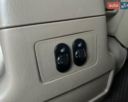 Бежевий Лексус ЛХ, об'ємом двигуна 4.7 л та пробігом 260 тис. км за 13500 $, фото 54 на Automoto.ua