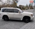 Лексус ЛХ 2001 у Тернополі на Automoto.ua Бежевий Лексус ЛХ, об'ємом двигуна 4.66 л та пробігом 131 тис. км за 13500 $, фото 4 на Automoto.ua