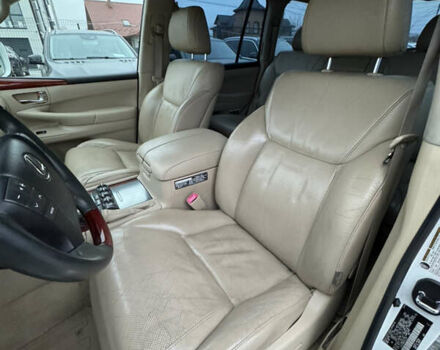 Бежевый Лексус ЛХ, объемом двигателя 5.7 л и пробегом 233 тыс. км за 26500 $, фото 16 на Automoto.ua