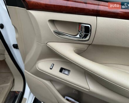 Бежевый Лексус ЛХ, объемом двигателя 5.7 л и пробегом 233 тыс. км за 26500 $, фото 26 на Automoto.ua