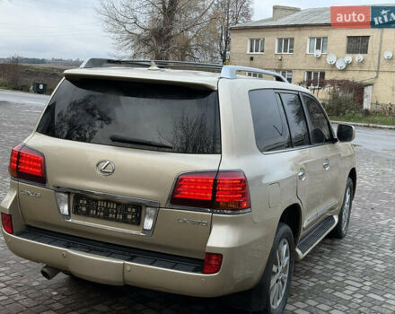 Бежевый Лексус ЛХ, объемом двигателя 5.66 л и пробегом 205 тыс. км за 18999 $, фото 9 на Automoto.ua