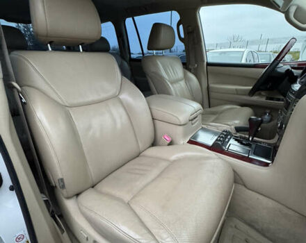 Бежевый Лексус ЛХ, объемом двигателя 5.7 л и пробегом 233 тыс. км за 26500 $, фото 27 на Automoto.ua