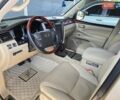 Бежевый Лексус ЛХ, объемом двигателя 5.66 л и пробегом 220 тыс. км за 25500 $, фото 11 на Automoto.ua