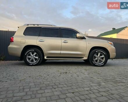 Бежевый Лексус ЛХ, объемом двигателя 5.66 л и пробегом 220 тыс. км за 25500 $, фото 33 на Automoto.ua