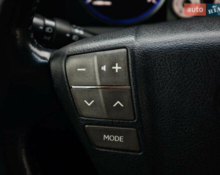 Бежевый Лексус ЛХ, объемом двигателя 5.7 л и пробегом 270 тыс. км за 29890 $, фото 27 на Automoto.ua