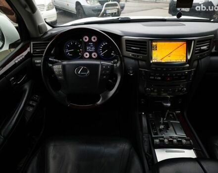 Бежевий Лексус ЛХ, об'ємом двигуна 5.7 л та пробігом 270 тис. км за 29890 $, фото 35 на Automoto.ua