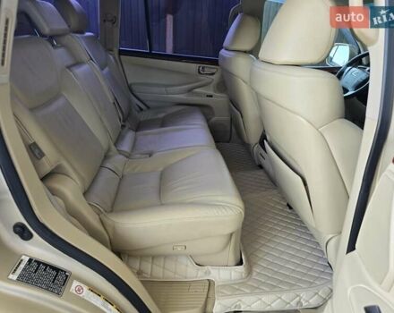 Бежевый Лексус ЛХ, объемом двигателя 5.66 л и пробегом 220 тыс. км за 25500 $, фото 24 на Automoto.ua