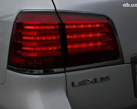 Бежевий Лексус ЛХ, об'ємом двигуна 5.7 л та пробігом 270 тис. км за 29890 $, фото 11 на Automoto.ua