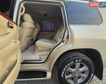 Бежевый Лексус ЛХ, объемом двигателя 5.66 л и пробегом 220 тыс. км за 25500 $, фото 27 на Automoto.ua