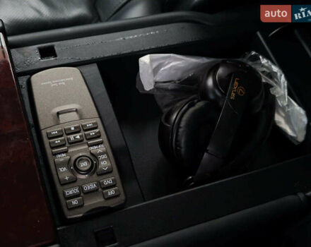 Бежевый Лексус ЛХ, объемом двигателя 5.7 л и пробегом 270 тыс. км за 29890 $, фото 16 на Automoto.ua