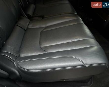 Бежевый Лексус ЛХ, объемом двигателя 4.5 л и пробегом 210 тыс. км за 51000 $, фото 25 на Automoto.ua