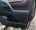 Бежевый Лексус ЛХ, объемом двигателя 4.5 л и пробегом 210 тыс. км за 51000 $, фото 16 на Automoto.ua