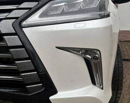 Бежевый Лексус ЛХ, объемом двигателя 4.5 л и пробегом 210 тыс. км за 51000 $, фото 11 на Automoto.ua