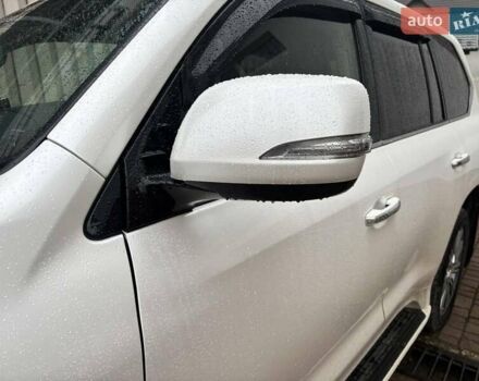 Бежевый Лексус ЛХ, объемом двигателя 4.5 л и пробегом 210 тыс. км за 51000 $, фото 12 на Automoto.ua