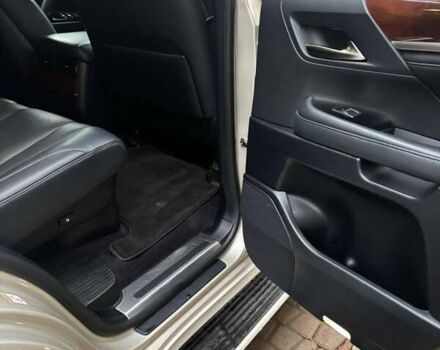 Бежевый Лексус ЛХ, объемом двигателя 4.5 л и пробегом 210 тыс. км за 51000 $, фото 18 на Automoto.ua