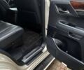 Бежевый Лексус ЛХ, объемом двигателя 4.5 л и пробегом 210 тыс. км за 51000 $, фото 18 на Automoto.ua