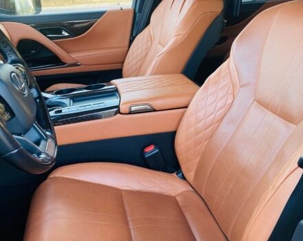 Бежевий Лексус ЛХ, об'ємом двигуна 3.5 л та пробігом 80 тис. км за 100000 $, фото 13 на Automoto.ua