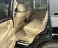 Черный Лексус ЛХ, объемом двигателя 5.7 л и пробегом 330 тыс. км за 21500 $, фото 6 на Automoto.ua