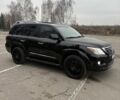 Черный Лексус ЛХ, объемом двигателя 5.7 л и пробегом 330 тыс. км за 21500 $, фото 1 на Automoto.ua