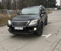 Черный Лексус ЛХ, объемом двигателя 5.7 л и пробегом 330 тыс. км за 21500 $, фото 1 на Automoto.ua