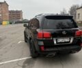 Черный Лексус ЛХ, объемом двигателя 5.7 л и пробегом 330 тыс. км за 21500 $, фото 3 на Automoto.ua