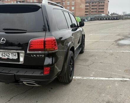 Черный Лексус ЛХ, объемом двигателя 5.7 л и пробегом 330 тыс. км за 21500 $, фото 2 на Automoto.ua