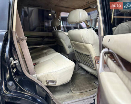 Черный Лексус ЛХ, объемом двигателя 4.5 л и пробегом 130 тыс. км за 17000 $, фото 17 на Automoto.ua