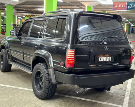 Черный Лексус ЛХ, объемом двигателя 4.5 л и пробегом 130 тыс. км за 17000 $, фото 4 на Automoto.ua