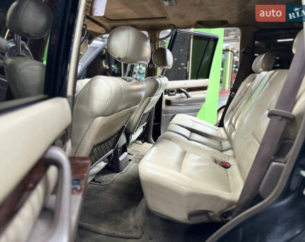 Черный Лексус ЛХ, объемом двигателя 4.5 л и пробегом 130 тыс. км за 17000 $, фото 12 на Automoto.ua