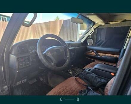 Черный Лексус ЛХ, объемом двигателя 4.48 л и пробегом 70 тыс. км за 21200 $, фото 1 на Automoto.ua