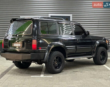 Черный Лексус ЛХ, объемом двигателя 4.5 л и пробегом 130 тыс. км за 17000 $, фото 6 на Automoto.ua