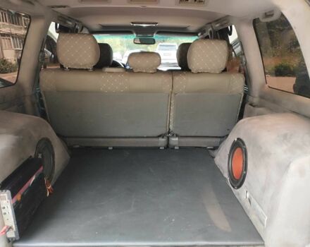 Черный Лексус ЛХ, объемом двигателя 4.7 л и пробегом 330 тыс. км за 11999 $, фото 19 на Automoto.ua