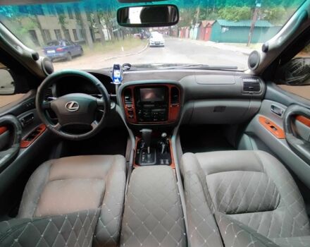 Черный Лексус ЛХ, объемом двигателя 4.7 л и пробегом 330 тыс. км за 11999 $, фото 23 на Automoto.ua