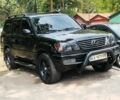 Черный Лексус ЛХ, объемом двигателя 4.7 л и пробегом 330 тыс. км за 11999 $, фото 1 на Automoto.ua