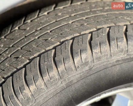 Чорний Лексус ЛХ, об'ємом двигуна 4.7 л та пробігом 380 тис. км за 12500 $, фото 19 на Automoto.ua