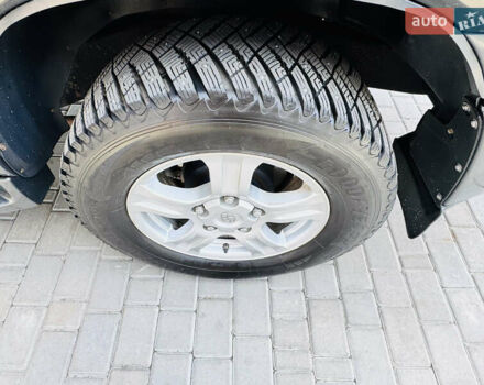 Чорний Лексус ЛХ, об'ємом двигуна 4.66 л та пробігом 348 тис. км за 11200 $, фото 41 на Automoto.ua