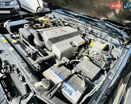 Чорний Лексус ЛХ, об'ємом двигуна 4.66 л та пробігом 348 тис. км за 11200 $, фото 68 на Automoto.ua