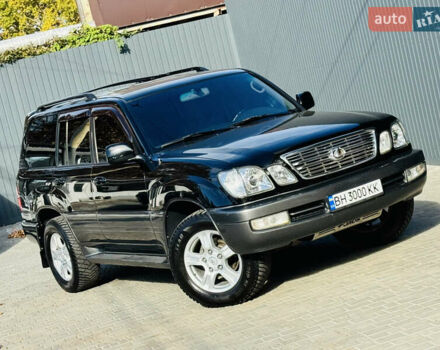 Чорний Лексус ЛХ, об'ємом двигуна 4.66 л та пробігом 348 тис. км за 11200 $, фото 1 на Automoto.ua