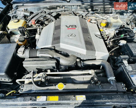 Чорний Лексус ЛХ, об'ємом двигуна 4.66 л та пробігом 348 тис. км за 11200 $, фото 69 на Automoto.ua