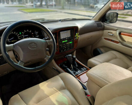 Чорний Лексус ЛХ, об'ємом двигуна 4.7 л та пробігом 380 тис. км за 12500 $, фото 6 на Automoto.ua